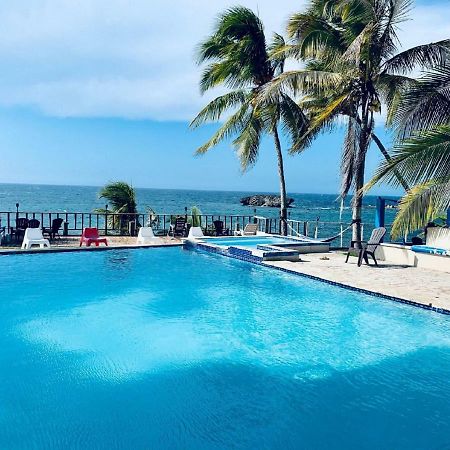Apartament Ventana Al Atlantico At Arecibo 681 Ocean Drive Islote Zewnętrze zdjęcie