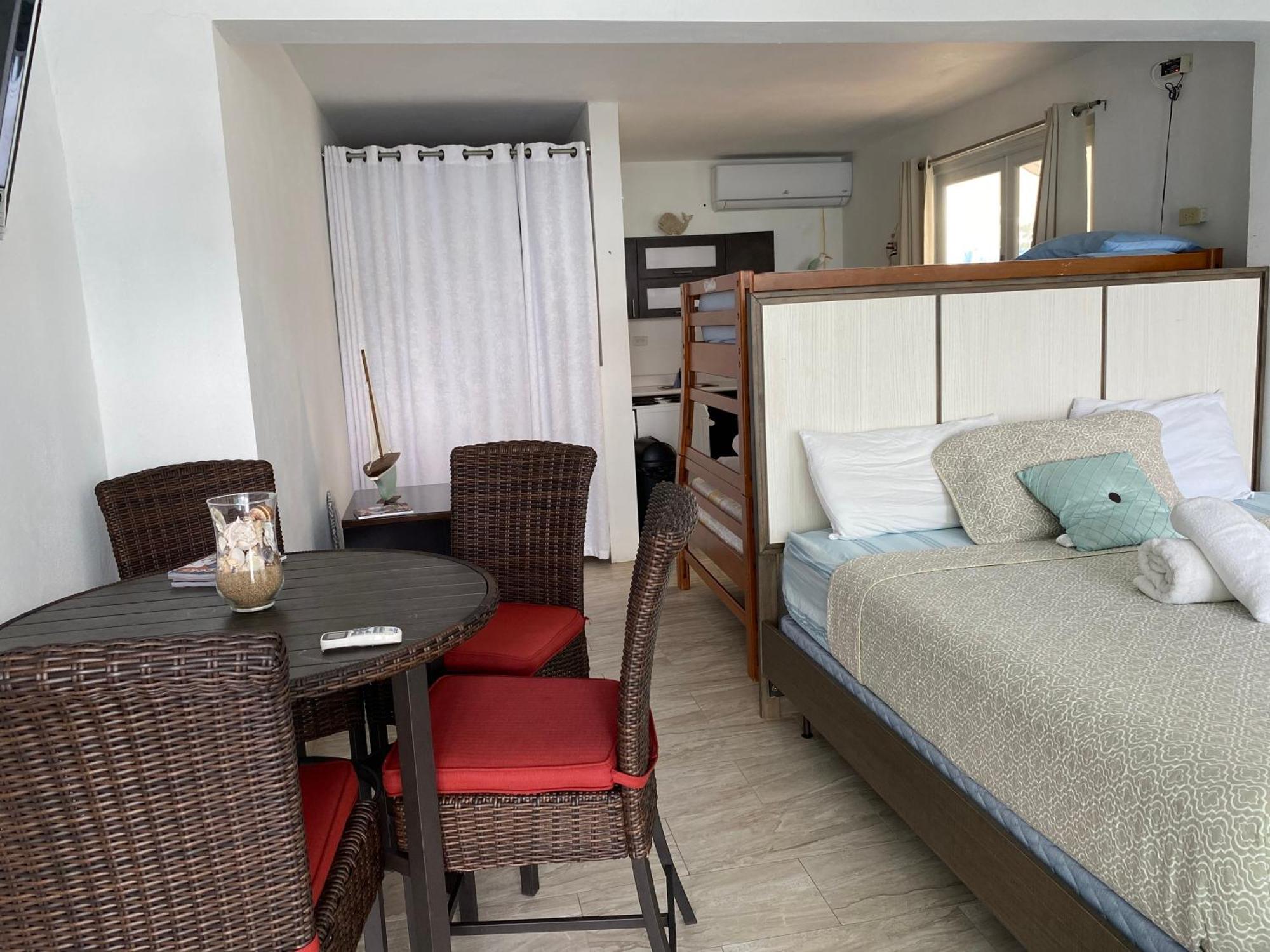 Apartament Ventana Al Atlantico At Arecibo 681 Ocean Drive Islote Pokój zdjęcie