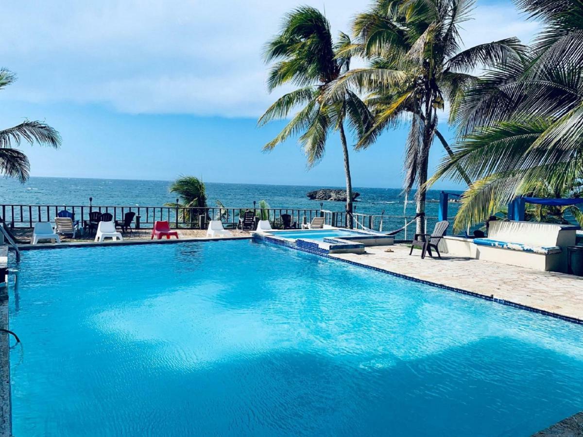 Apartament Ventana Al Atlantico At Arecibo 681 Ocean Drive Islote Zewnętrze zdjęcie